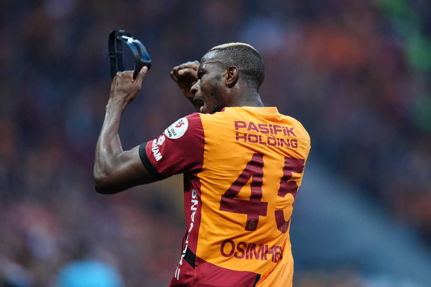 TRANSFER HABERİ: Galatasaray’a büyük müjde! Osimhen takımda kalıyor