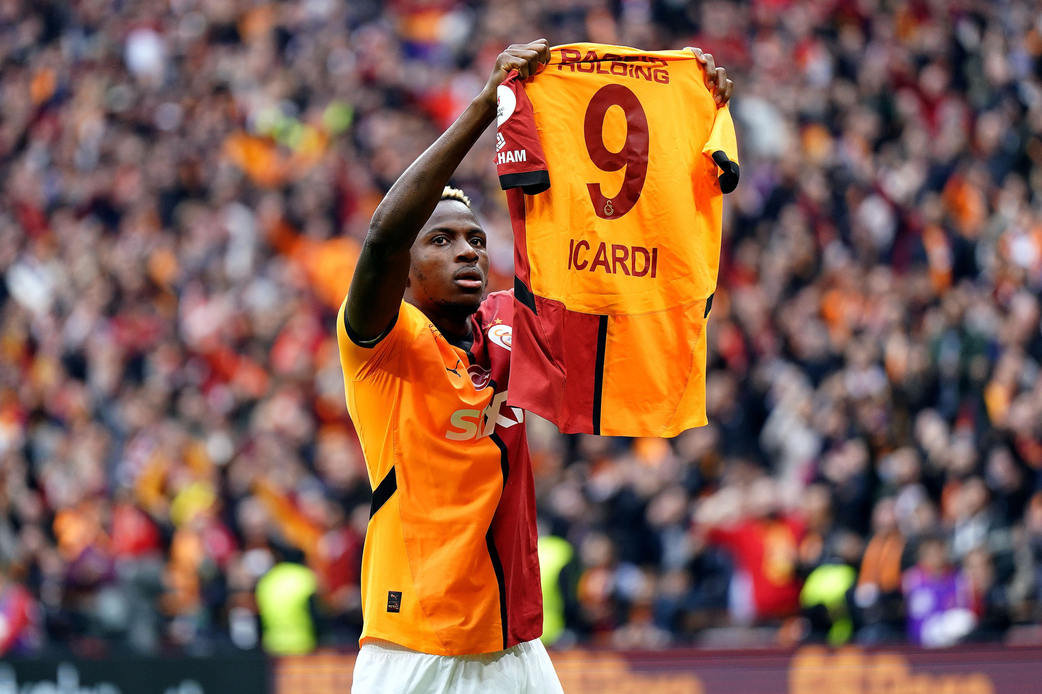 GALATASARAY HABERLERİ: Transferde akıl oyunları! Napoli ve Osimhen...
