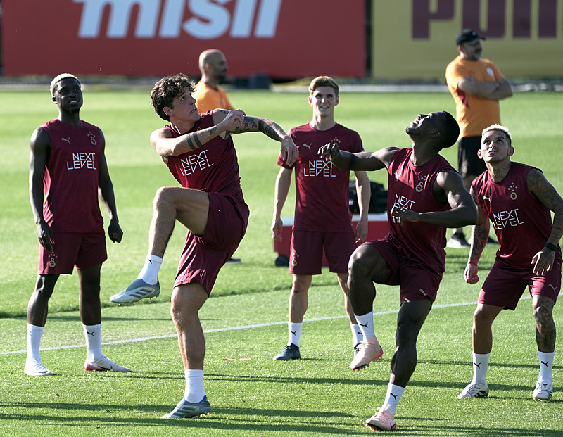 Galatasaray’dan sezona damga vuracak transfer! Bu hamle çok konuşulur