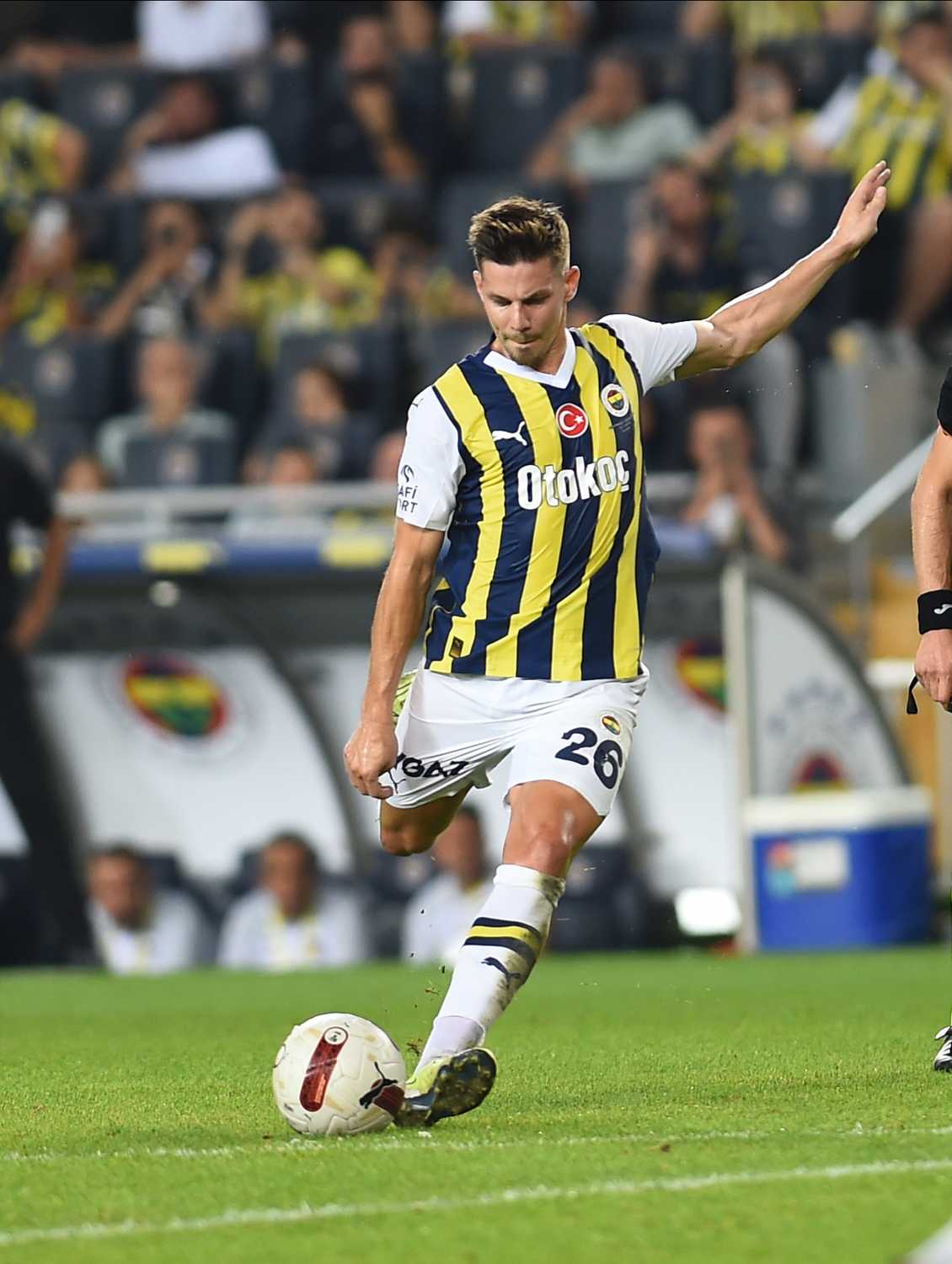TRANSFER HABERİ: Fenerbahçe’de ayrılık! Kampa götürülmemişti