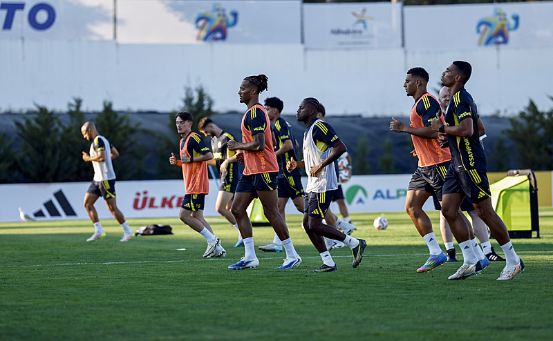 Fenerbahçe’ye transferde şok cevap! Leon Bailey...