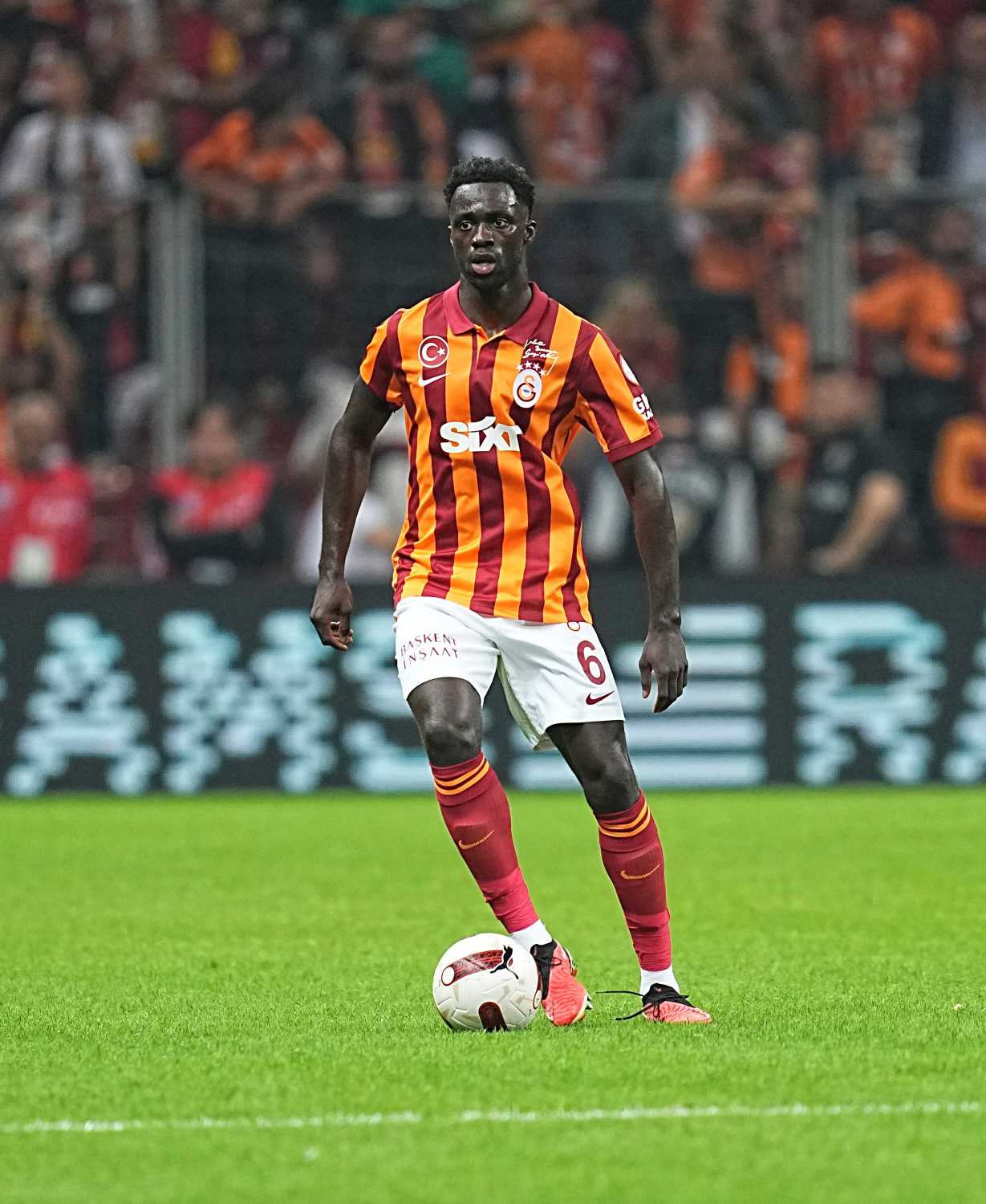 TRANSFER HABERİ: Davinson Sanchez’e İtalya’dan talip! Galatasaray harekete geçti