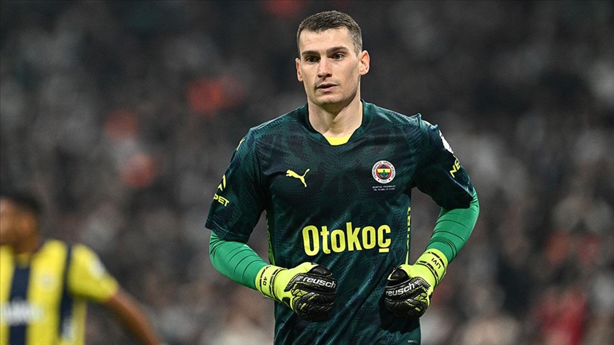 TRANSFER HABERİ: Fenerbahçe’de flaş ayrılık kararı! O isme takım aranıyor