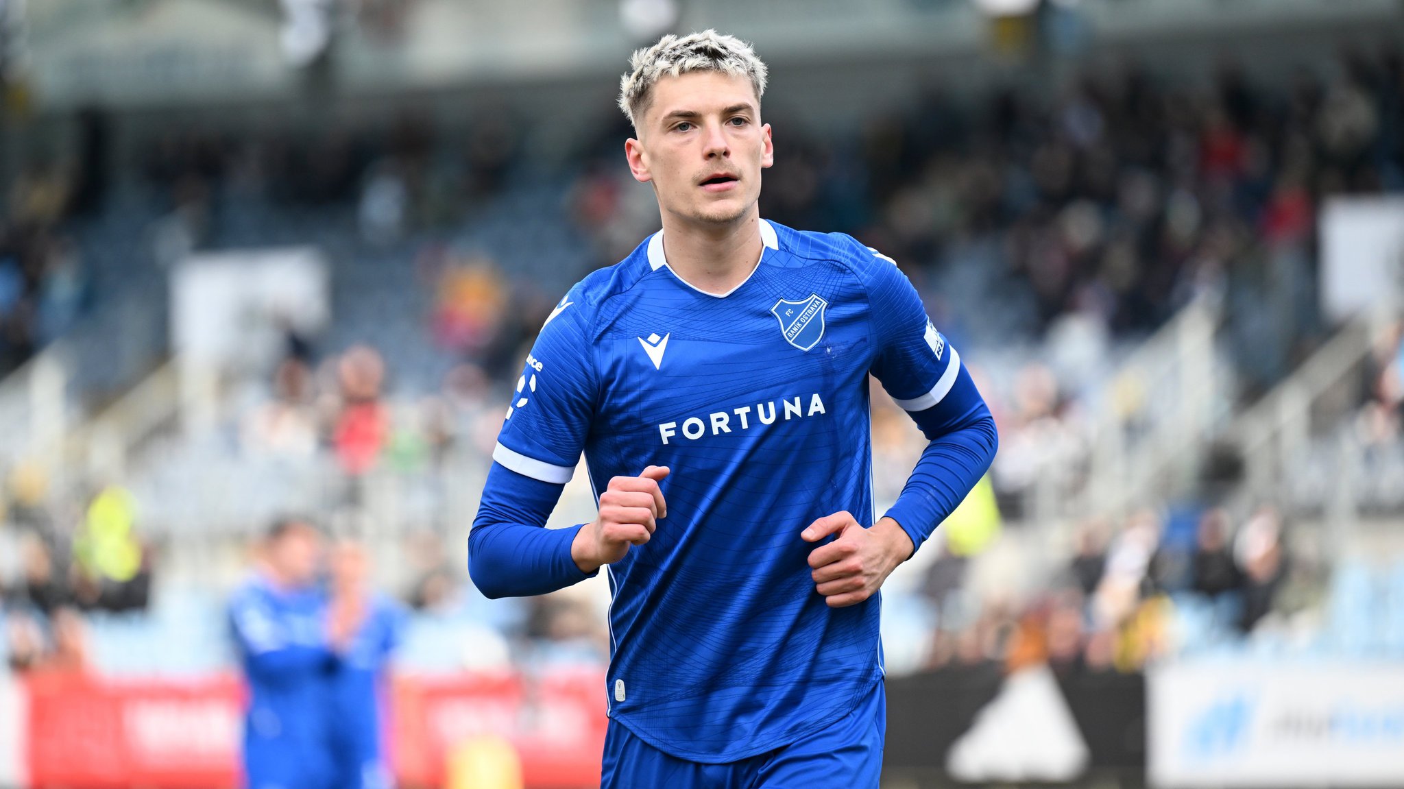 TRANSFER HABERİ: Galatasaray’a Slovak orta saha! Scout ekibi önerdi