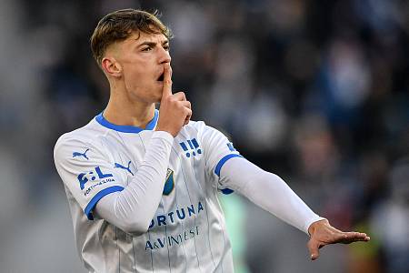 TRANSFER HABERİ: Galatasaray’a Slovak orta saha! Scout ekibi önerdi
