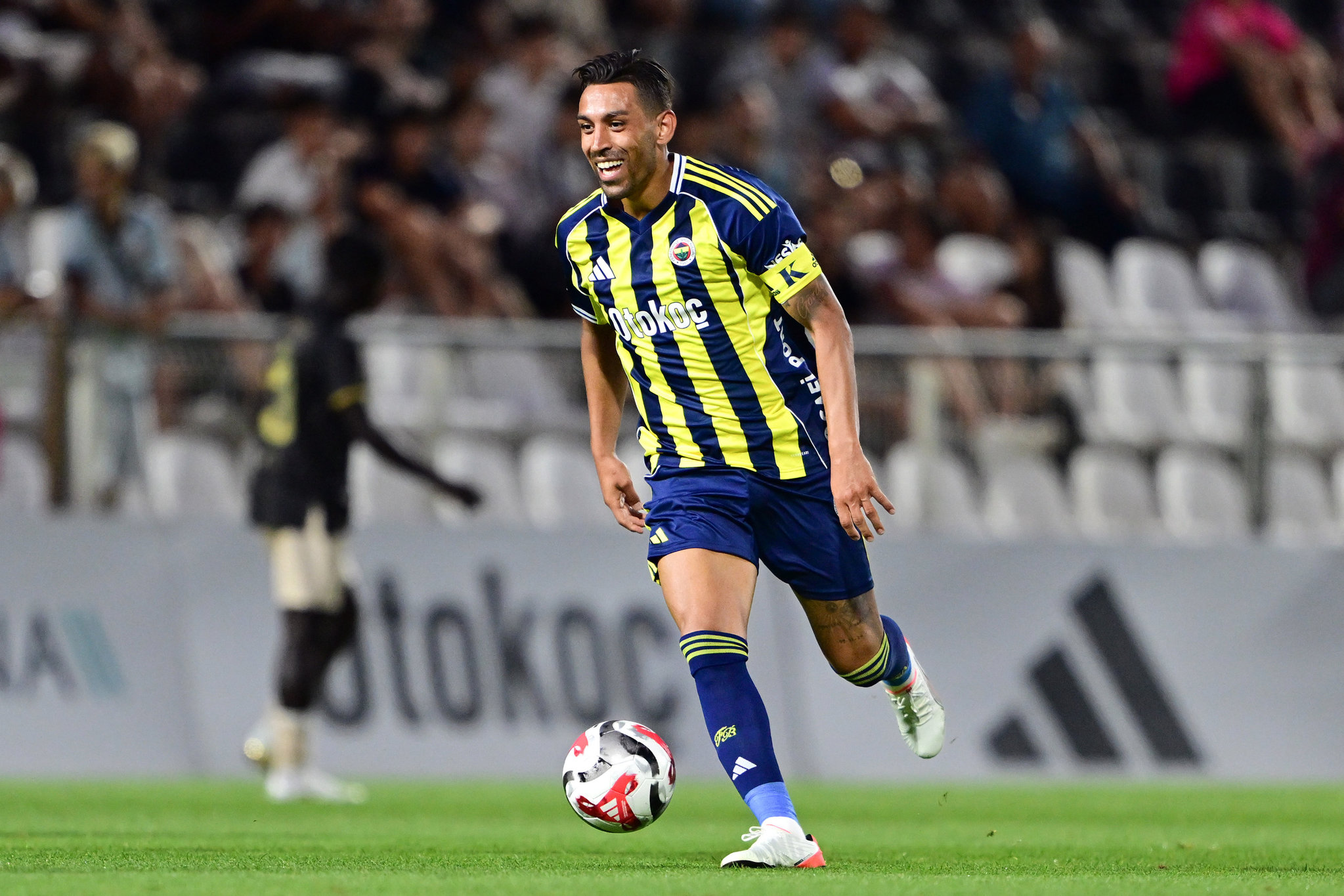 FENERBAHÇE TRANSFER HABERİ | Mourinho o yıldız hakkında kararını verdi! Beşiktaş’a gideceği iddia edilmişti