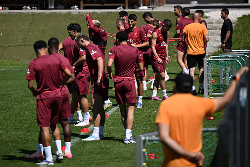 Galatasaray’dan 10 numaraya sürpriz transfer! Serbest kalma bedeli ödenecek