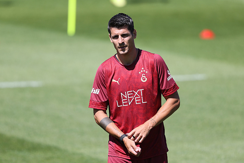 GALATASARAY TRANSFER HABERİ -  Okan Buruk’tan flaş Osimhen açıklaması! En kısa sürede...