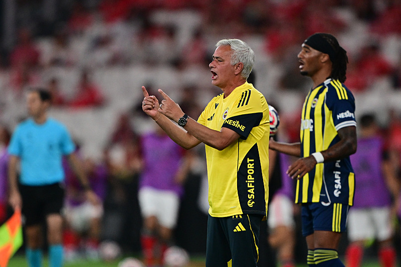 Fenerbahçe-Lazio hazırlık maçı tıkla izle | Fenerbahçe-Lazio maçı ne zaman ve saat kaçta? FB hazırlık maçı hangi kanalda?