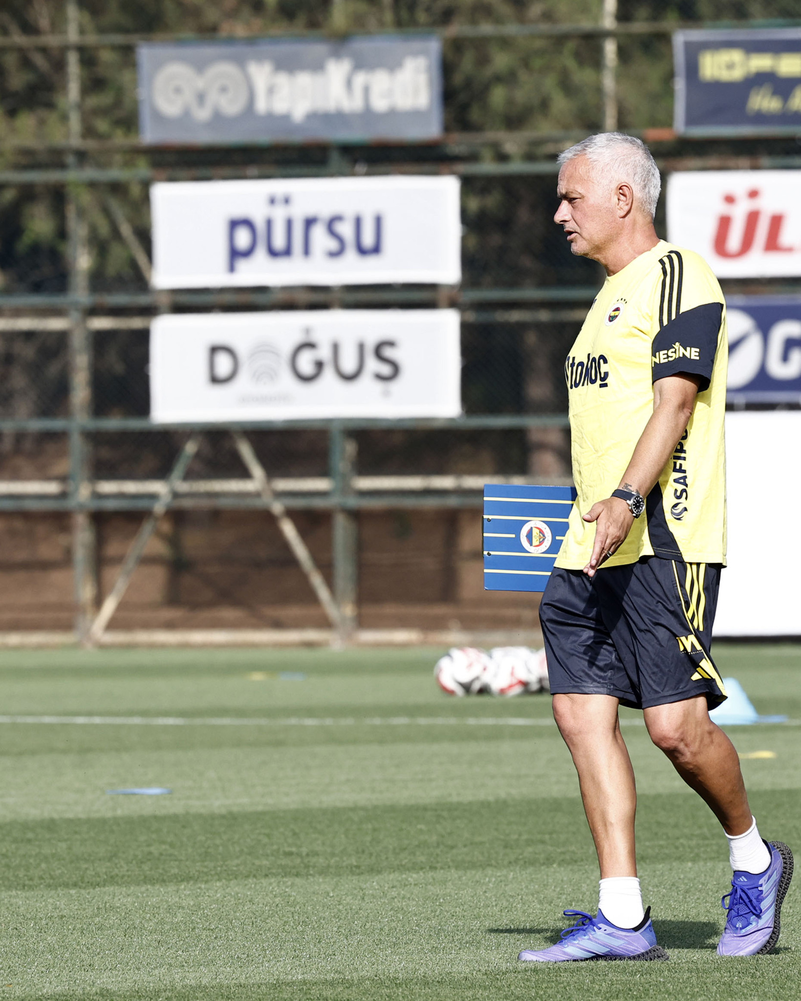 TRANSFER HABERLERİ: Fenerbahçe’den kanat operasyonu! Listede 2 isim var