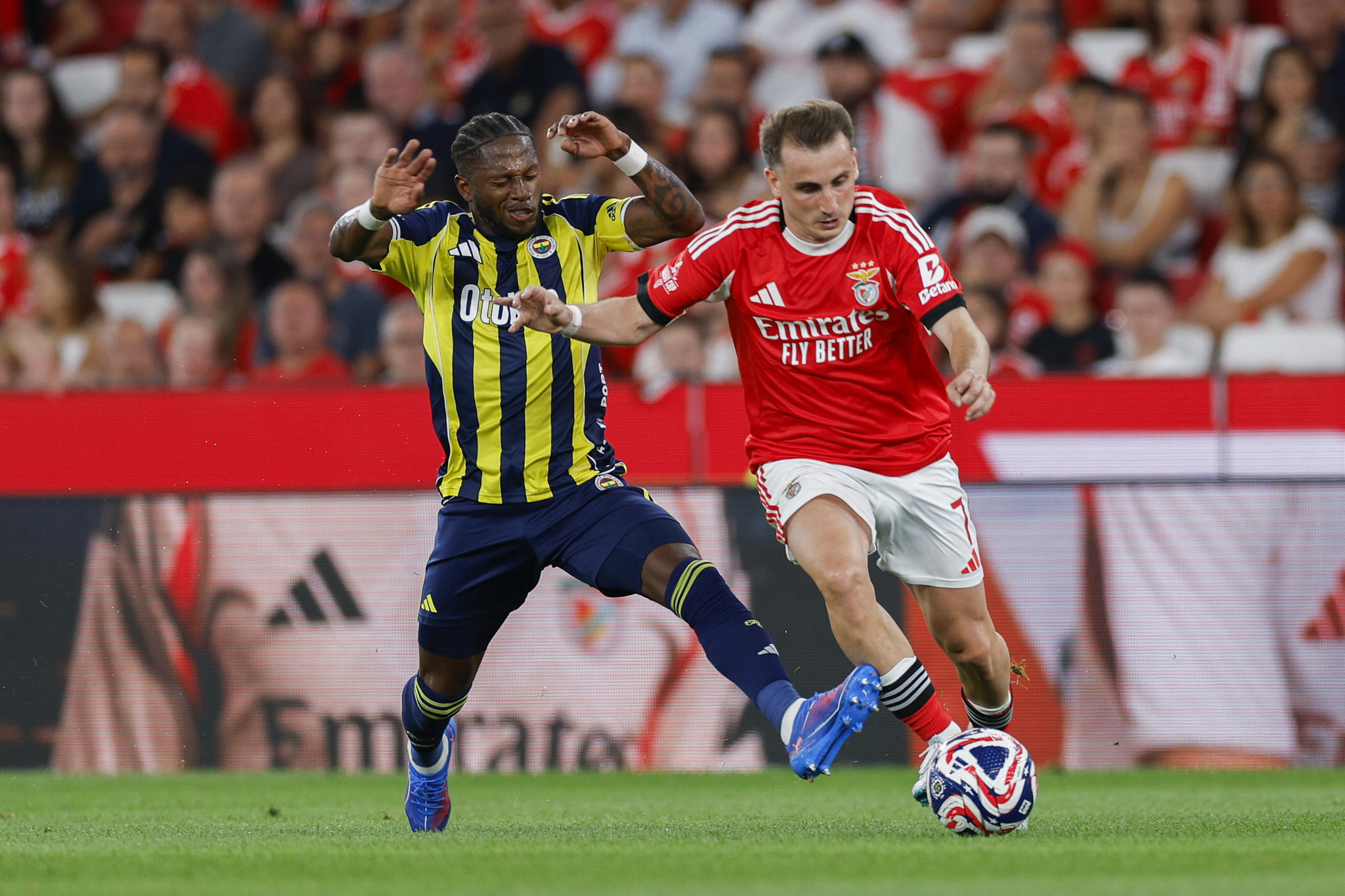 TRANSFER HABERİ: Kerem Aktürkoğlu’nun Fenerbahçe formasını giyeceği ilk maç belli oldu!