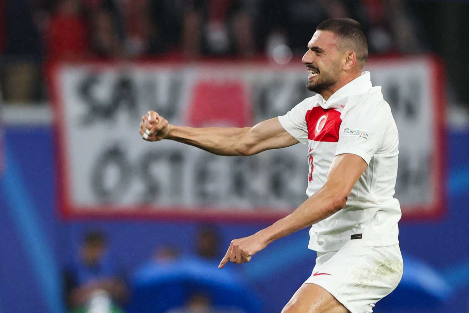 Fenerbahçe’den transferde büyük sürpriz! Kanarya’nın eski yıldızı geri dönüyor