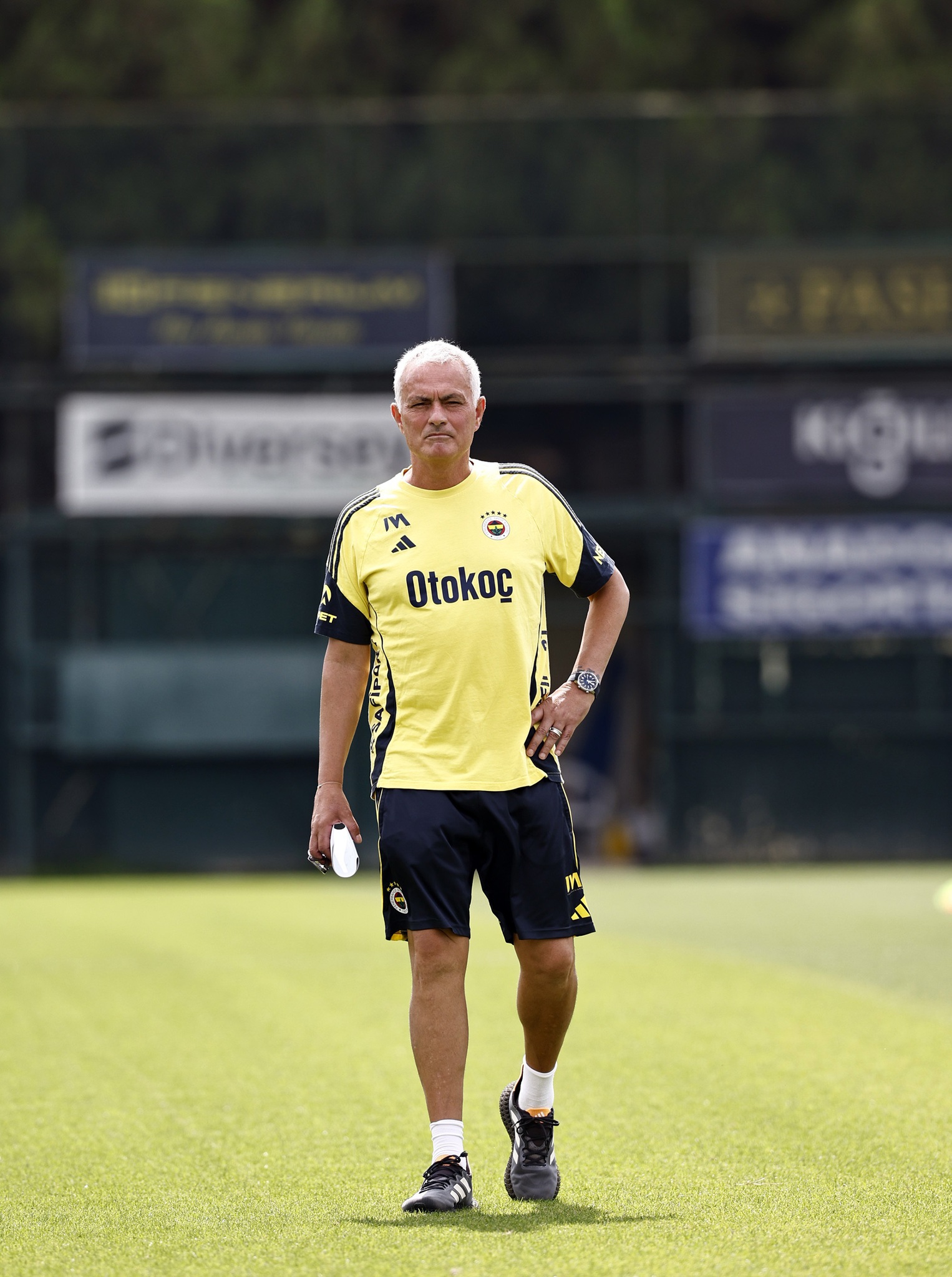 Fenerbahçe’den transferde büyük sürpriz! Kanarya’nın eski yıldızı geri dönüyor