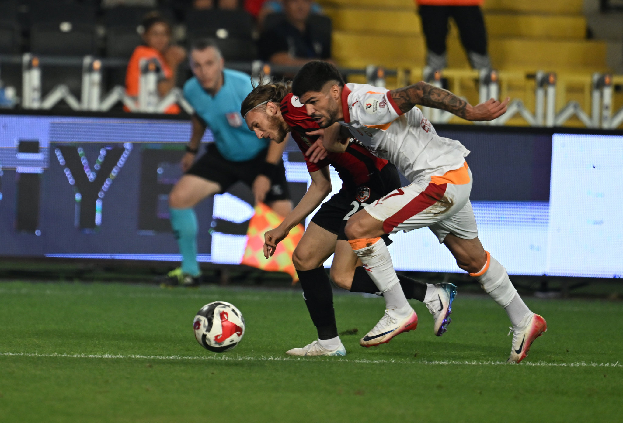 GALATASARAY TRANSFER HABERİ: Eren Elmalı’ya sürpriz talip! Yollar ayrılacak mı?
