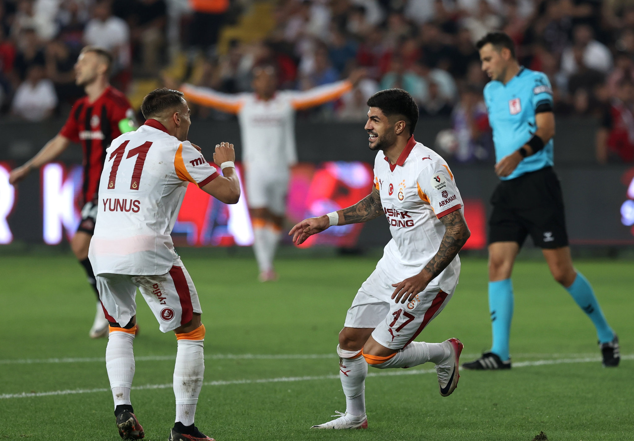 GALATASARAY TRANSFER HABERİ: Eren Elmalı’ya sürpriz talip! Yollar ayrılacak mı?