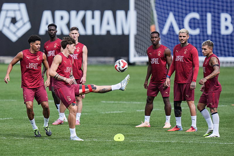 TRANSFER HABERİ: Galatasaray’a Carlos Cuesta piyangosu! İşte bonservis ücreti