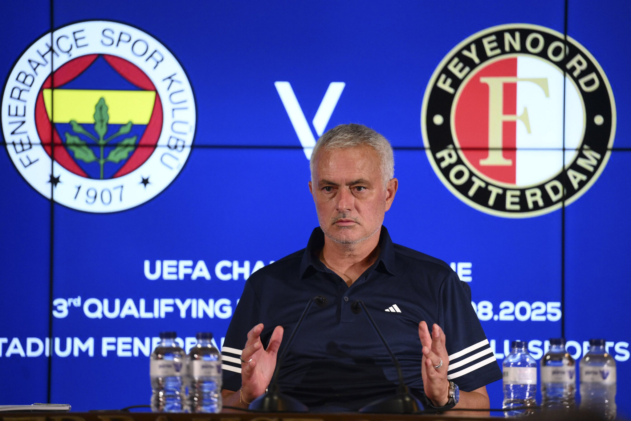 FENERBAHÇE HABERİ: Jose Mourinho’dan Brezilya basınına flaş açıklamalar!