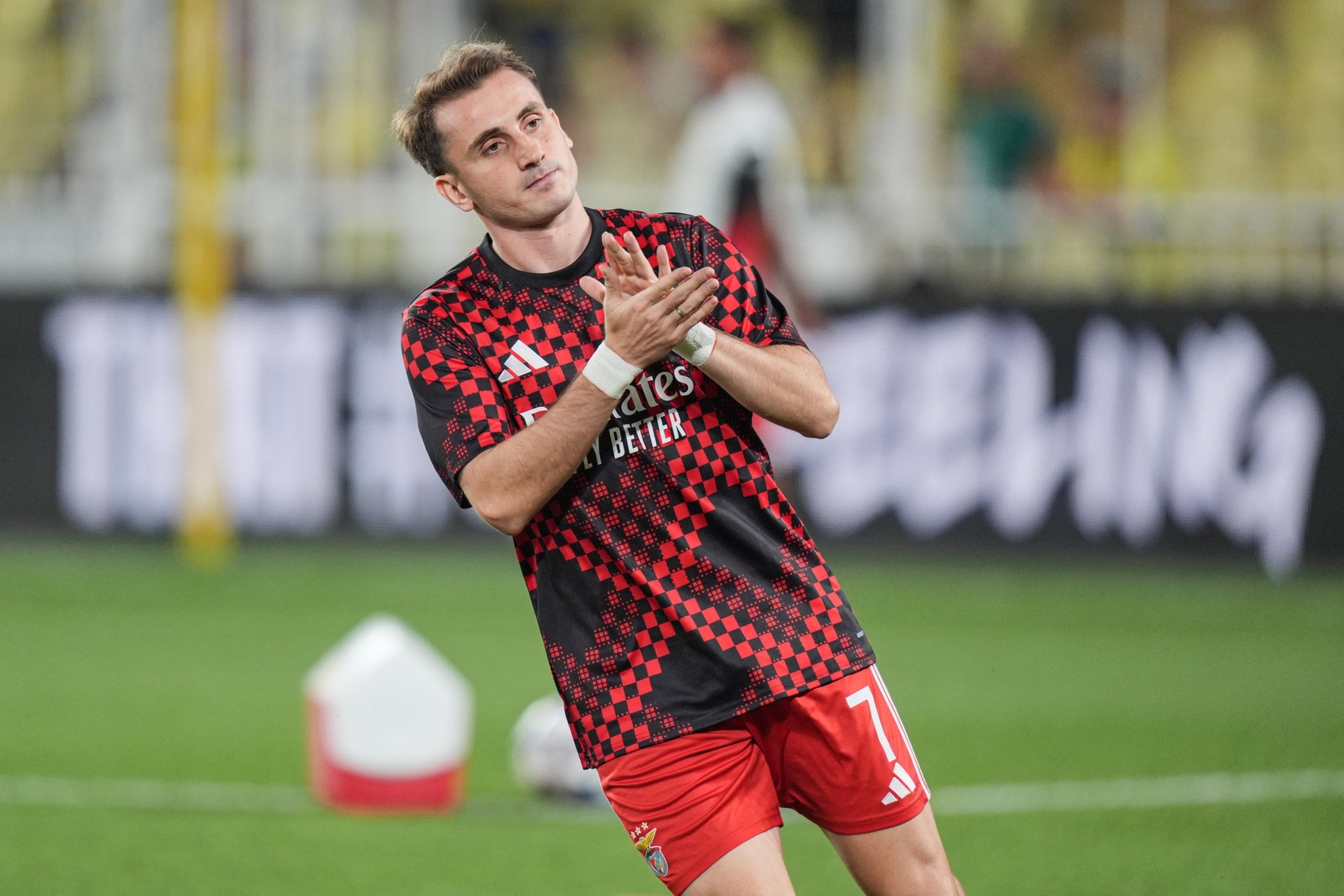 FENERBAHÇE HABERİ | Kerem Aktürkoğlu transferinde son raunt! Portekiz basınından 2 farklı iddia