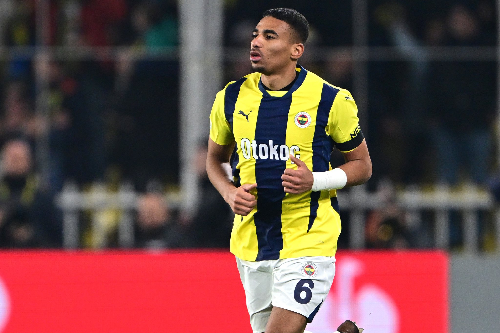 FENERBAHÇE TRANSFER HABERLERİ: Lille Alexander Djiku için görüşmelere başladı!