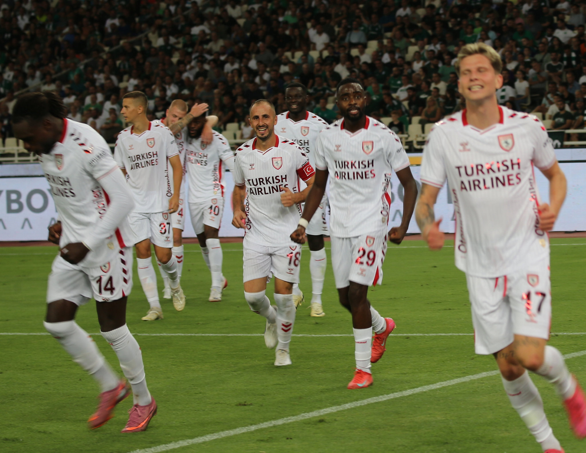 Süper Lig’de şampiyonluk oranları güncellendi! İşte zirvenin favorisi