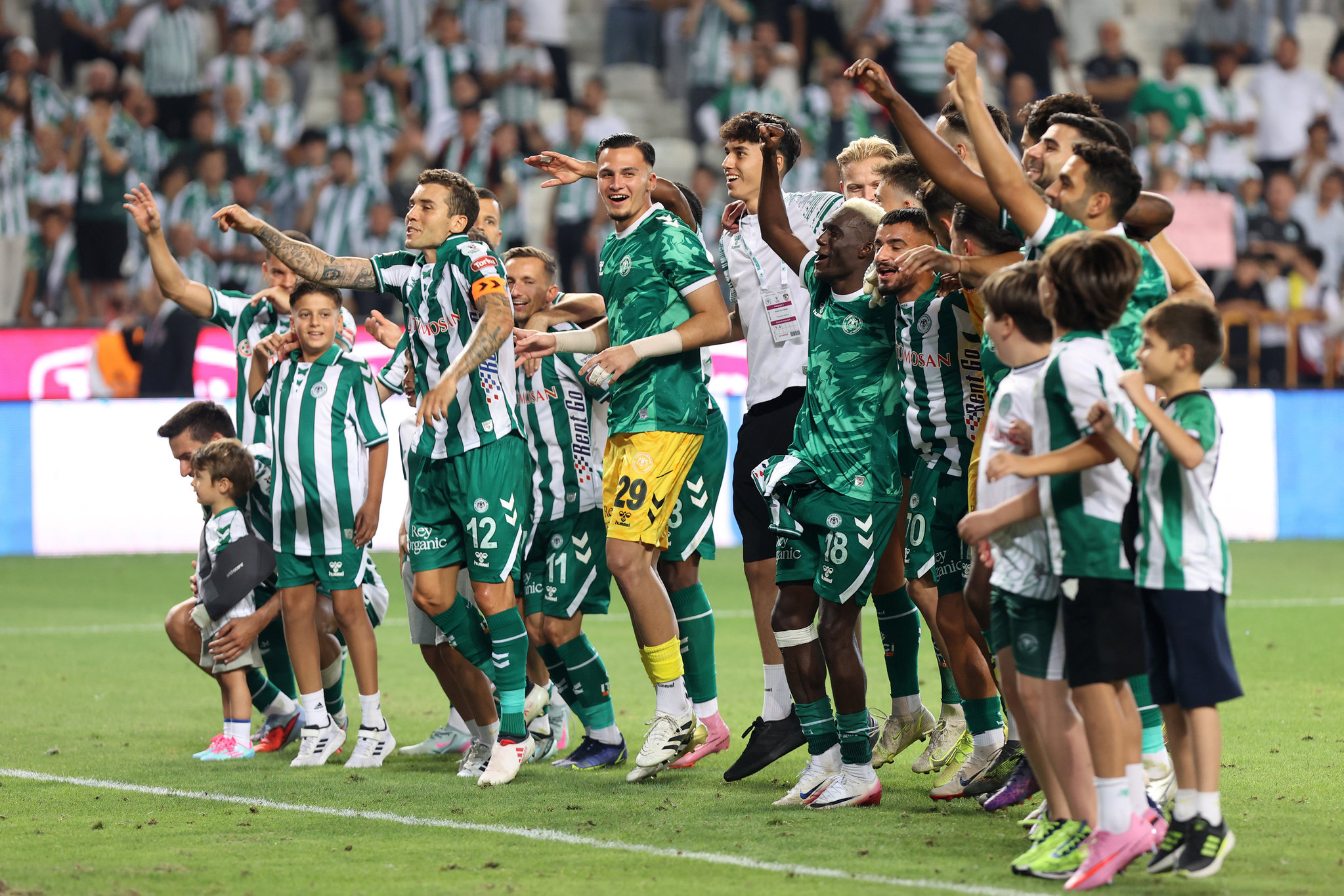 Süper Lig’de şampiyonluk oranları güncellendi! İşte zirvenin favorisi