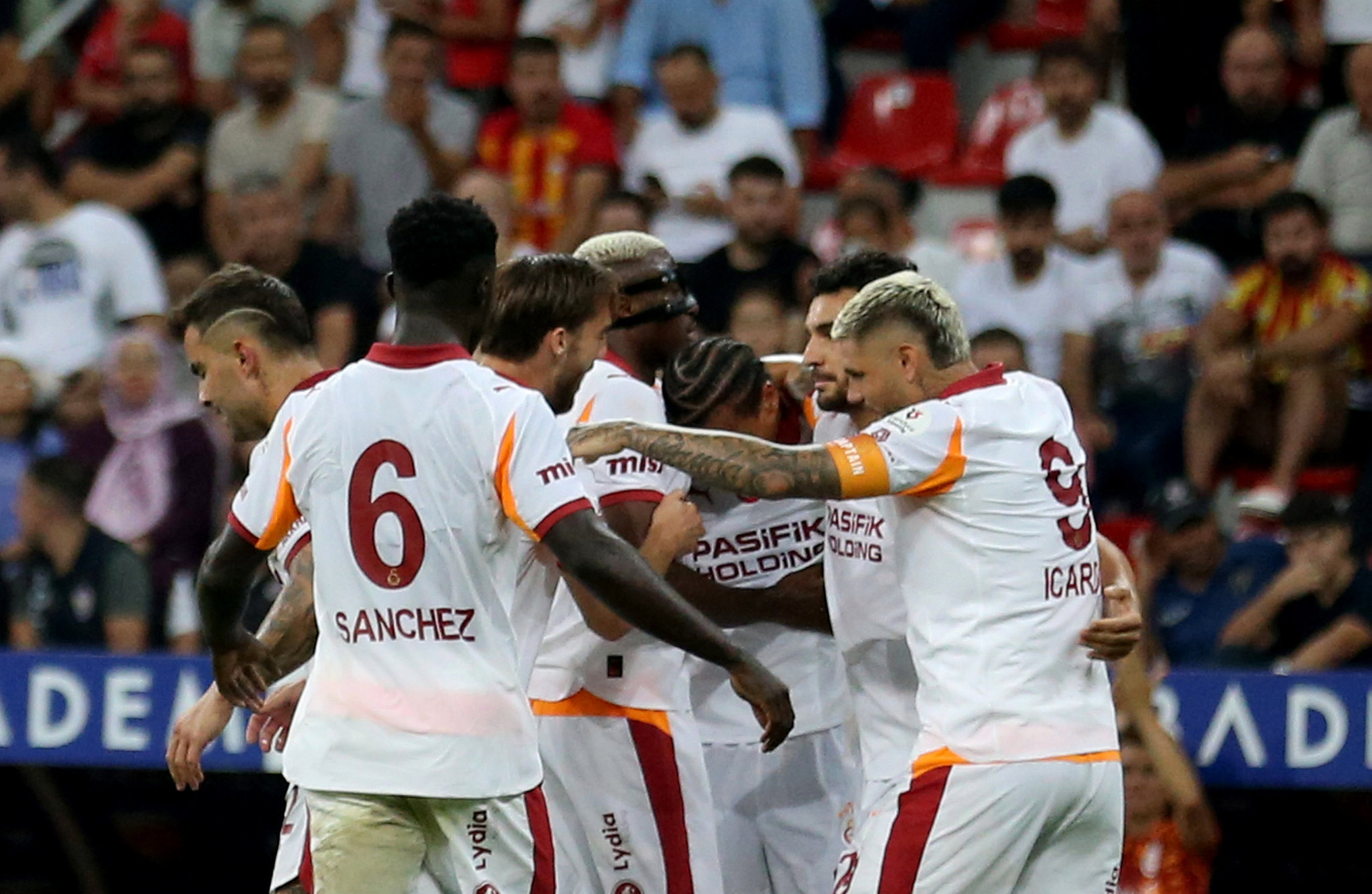 Süper Lig’de şampiyonluk oranları güncellendi! İşte zirvenin favorisi