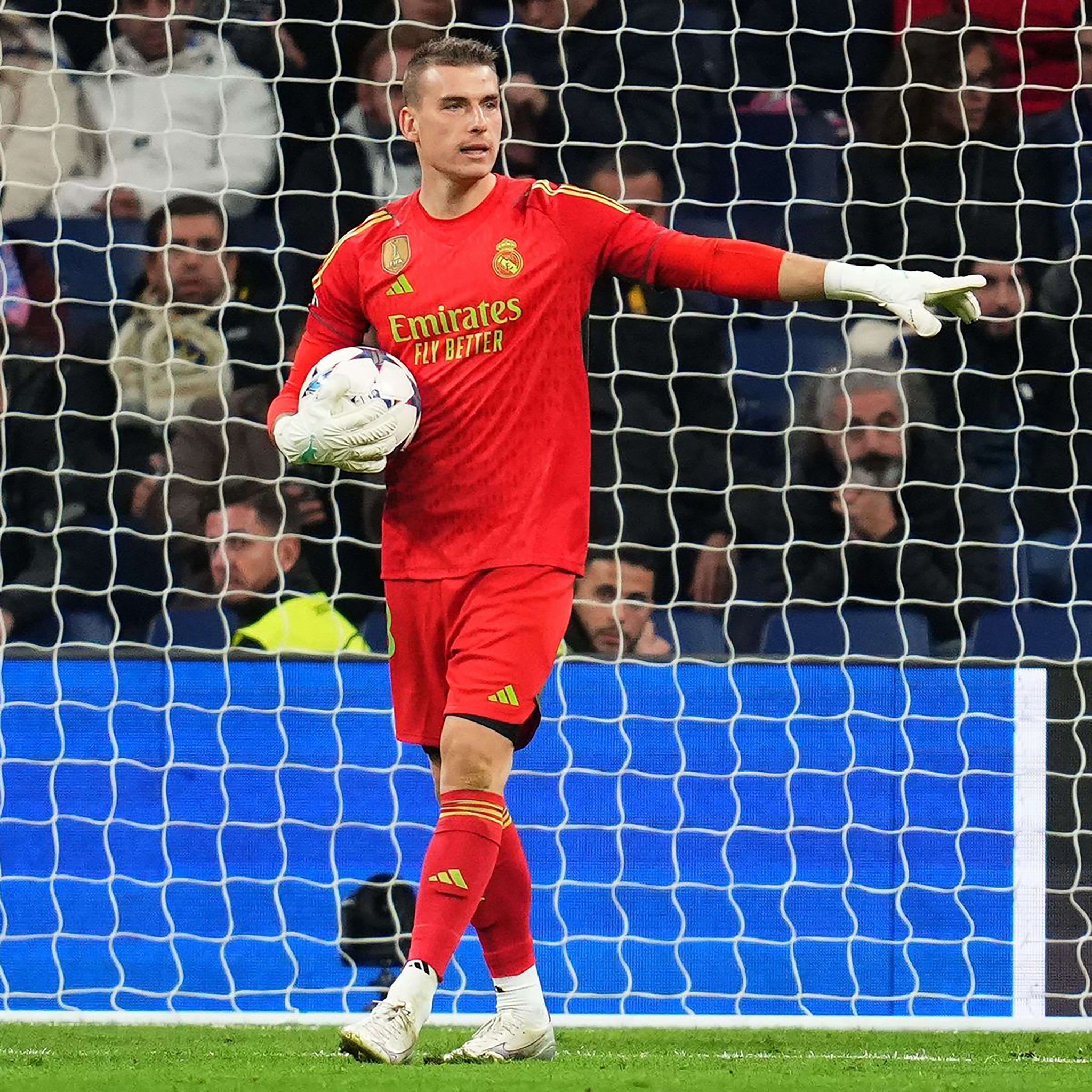 TRANSFER HABERİ: Andrey Lunin’den Fenerbahçe’ye yanıt geldi