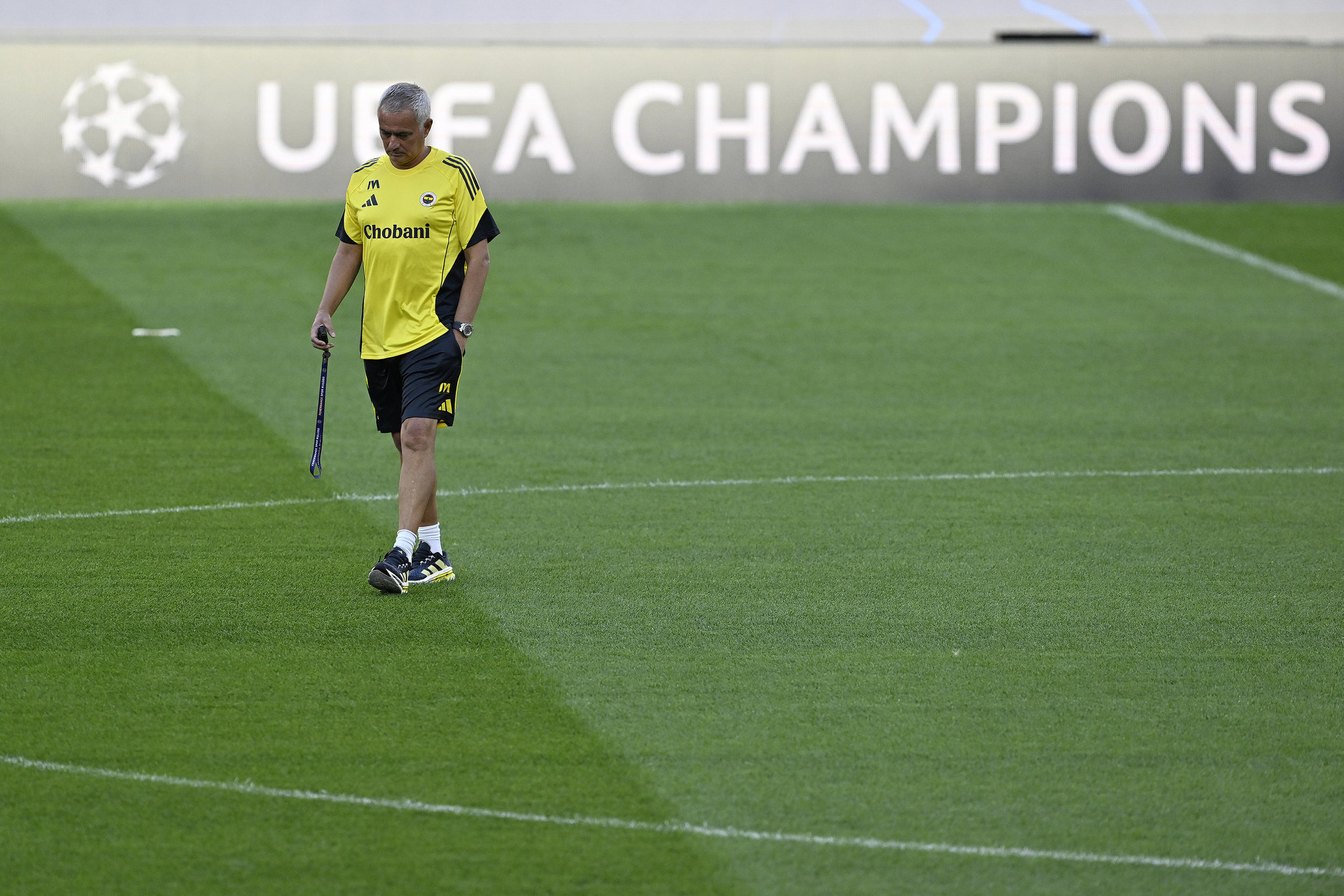 FENERBAHÇE HABERİ: Jose Mourinho’nun kazandığı tazminatlar gündem oldu