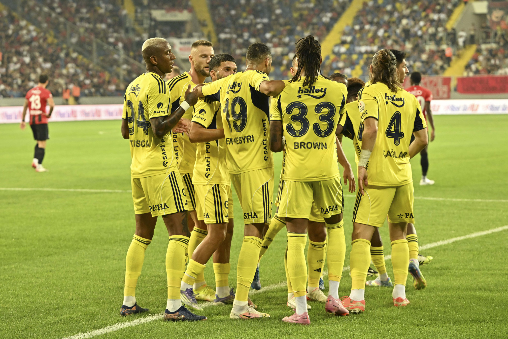 FENERBAHÇE HABERİ: Ahmet Çakar’dan olay Jose Mourinho yorumu!