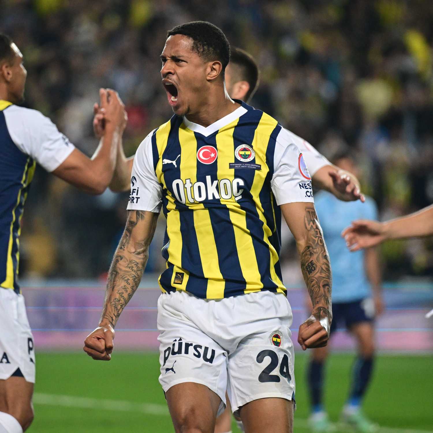 TRANSFER HABERİ: Fenerbahçe’nin yıldızına sürpriz teklif! İşte verilen yanıt