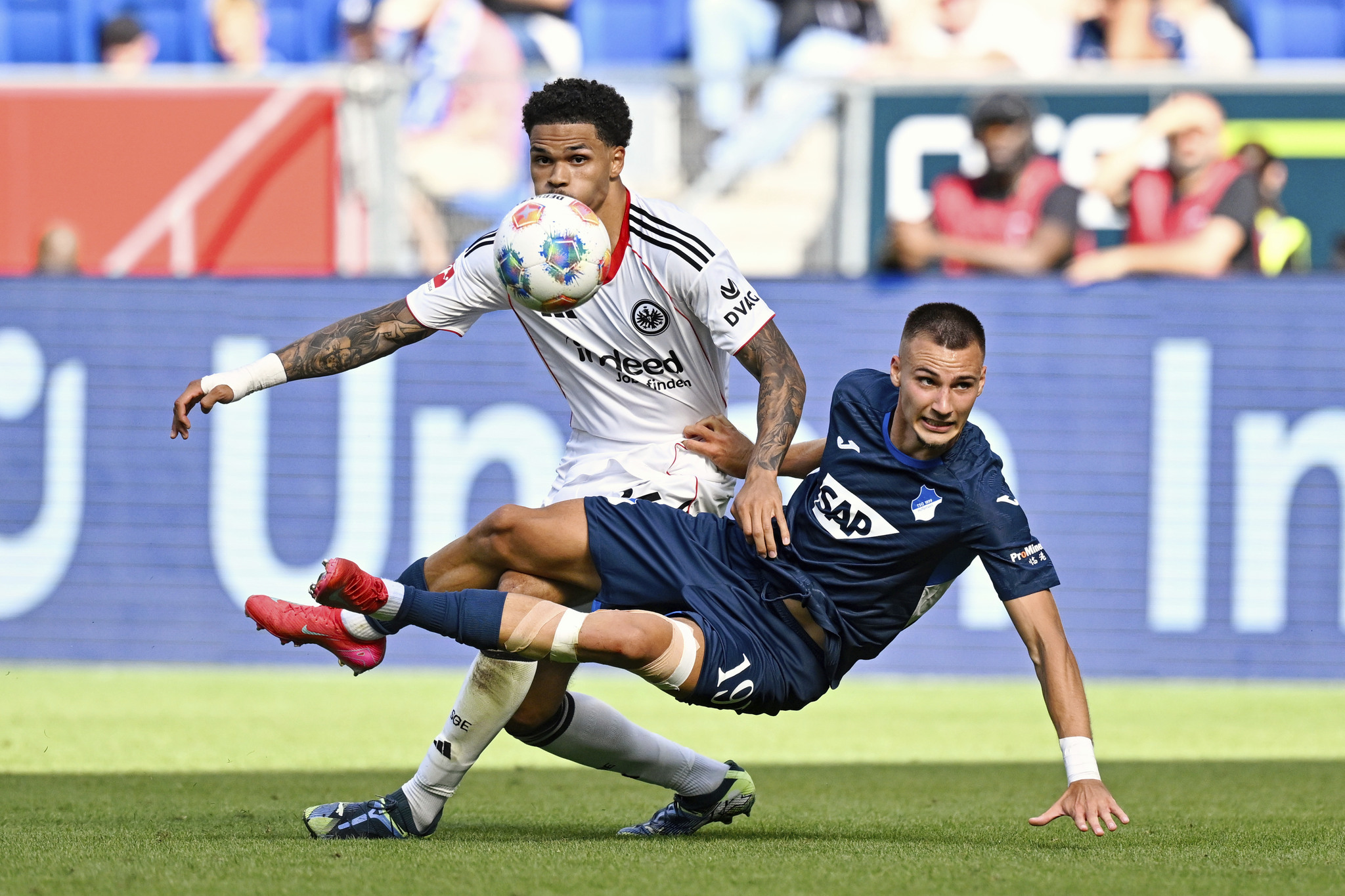 Almanya’da Galatasaray alarmı! Eintracht Frankfurt Yönetimi harekete geçti
