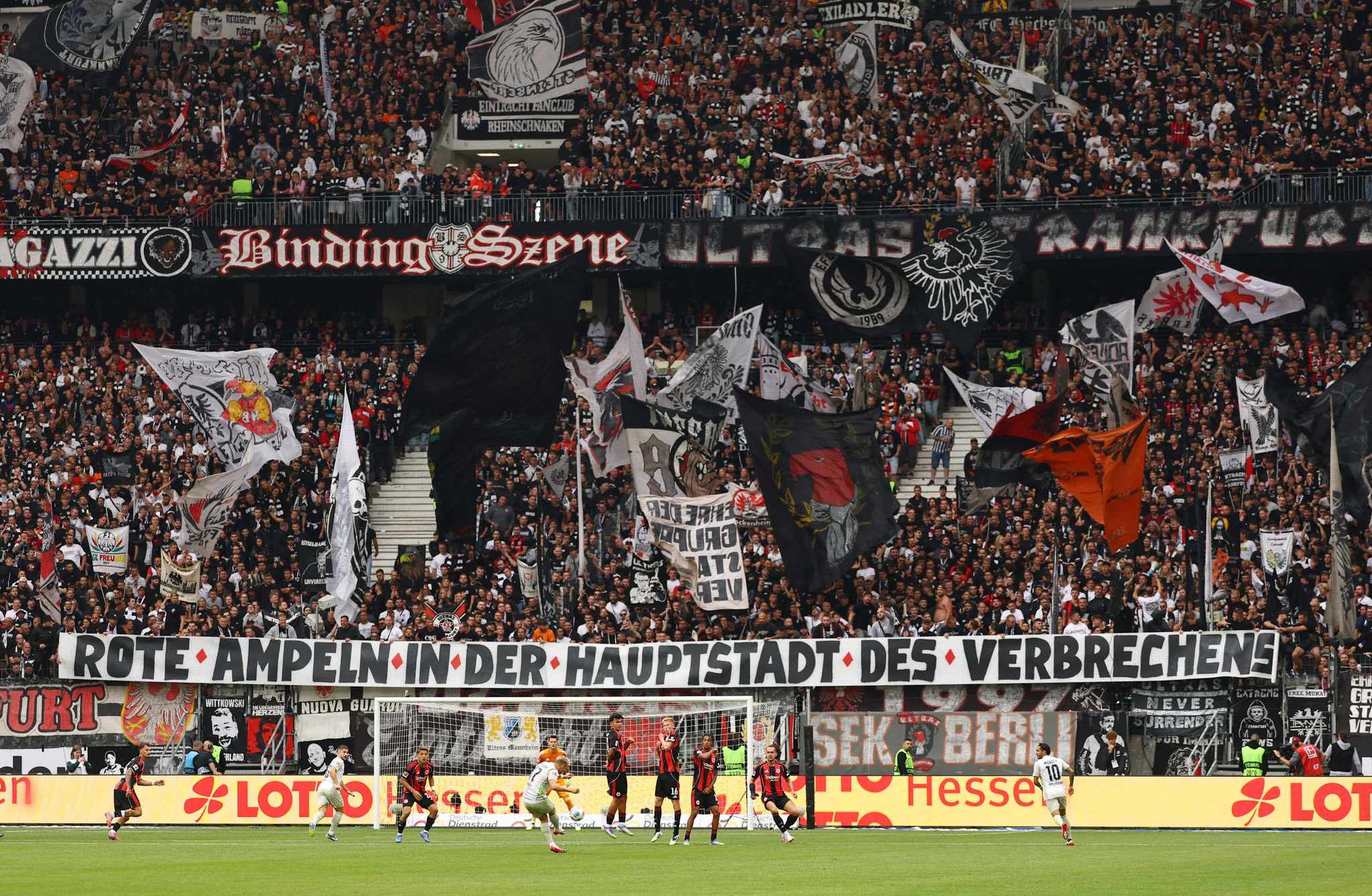 Almanya’da Galatasaray alarmı! Eintracht Frankfurt Yönetimi harekete geçti