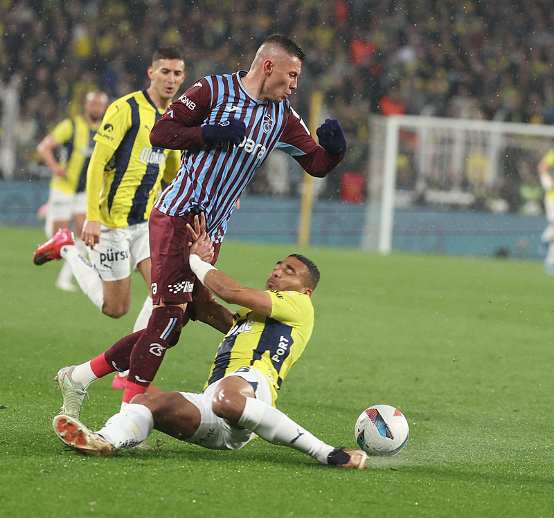 Fenerbahçe-Trabzonspor maçı ne zaman ve saat kaçta? FB-TS maçı hangi kanalda yayınlanacak? | CANLI İZLE