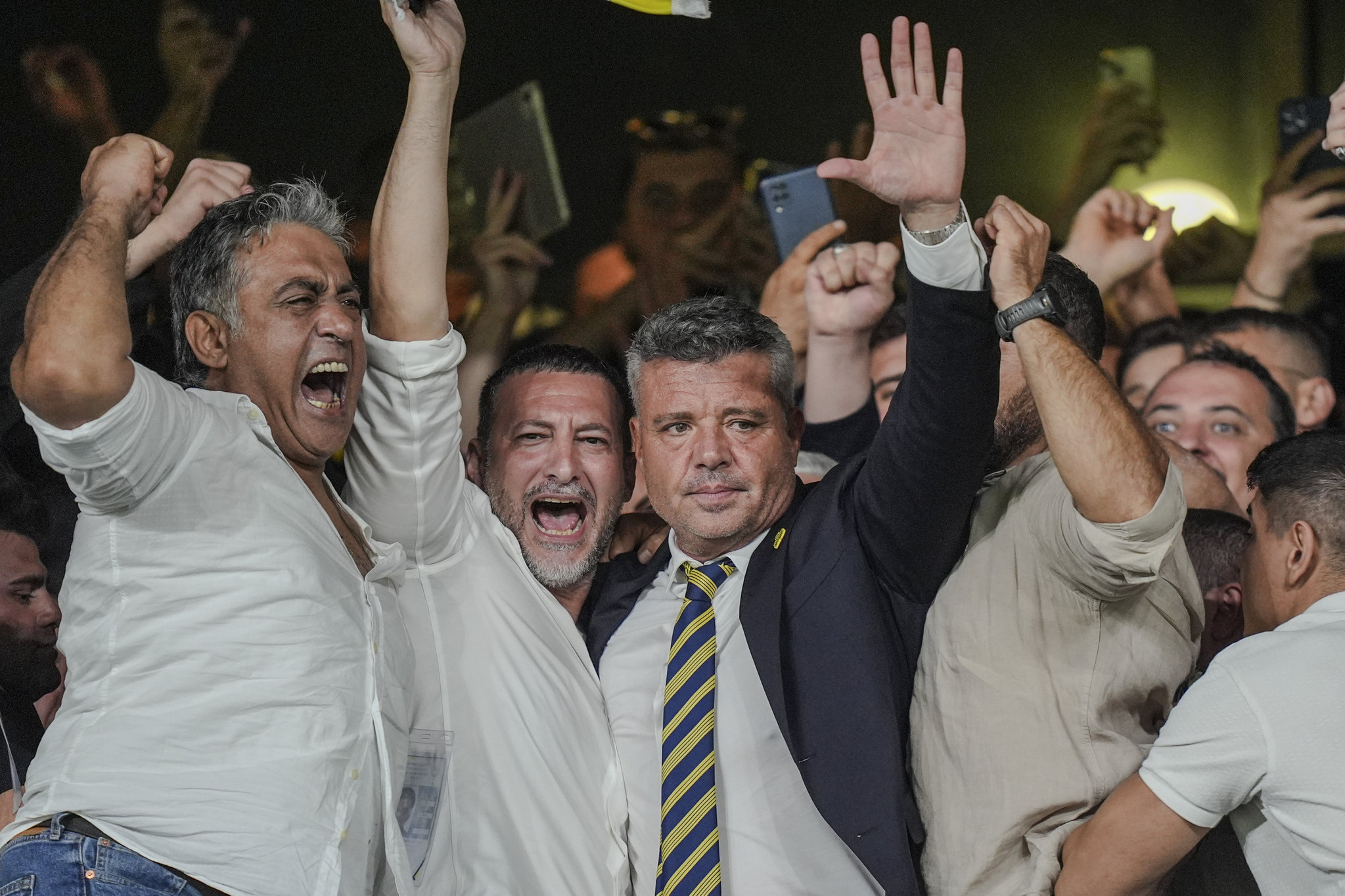 Portekiz basını duyurdu: Conceiçao’yu vadetti, seçimleri kazandı!