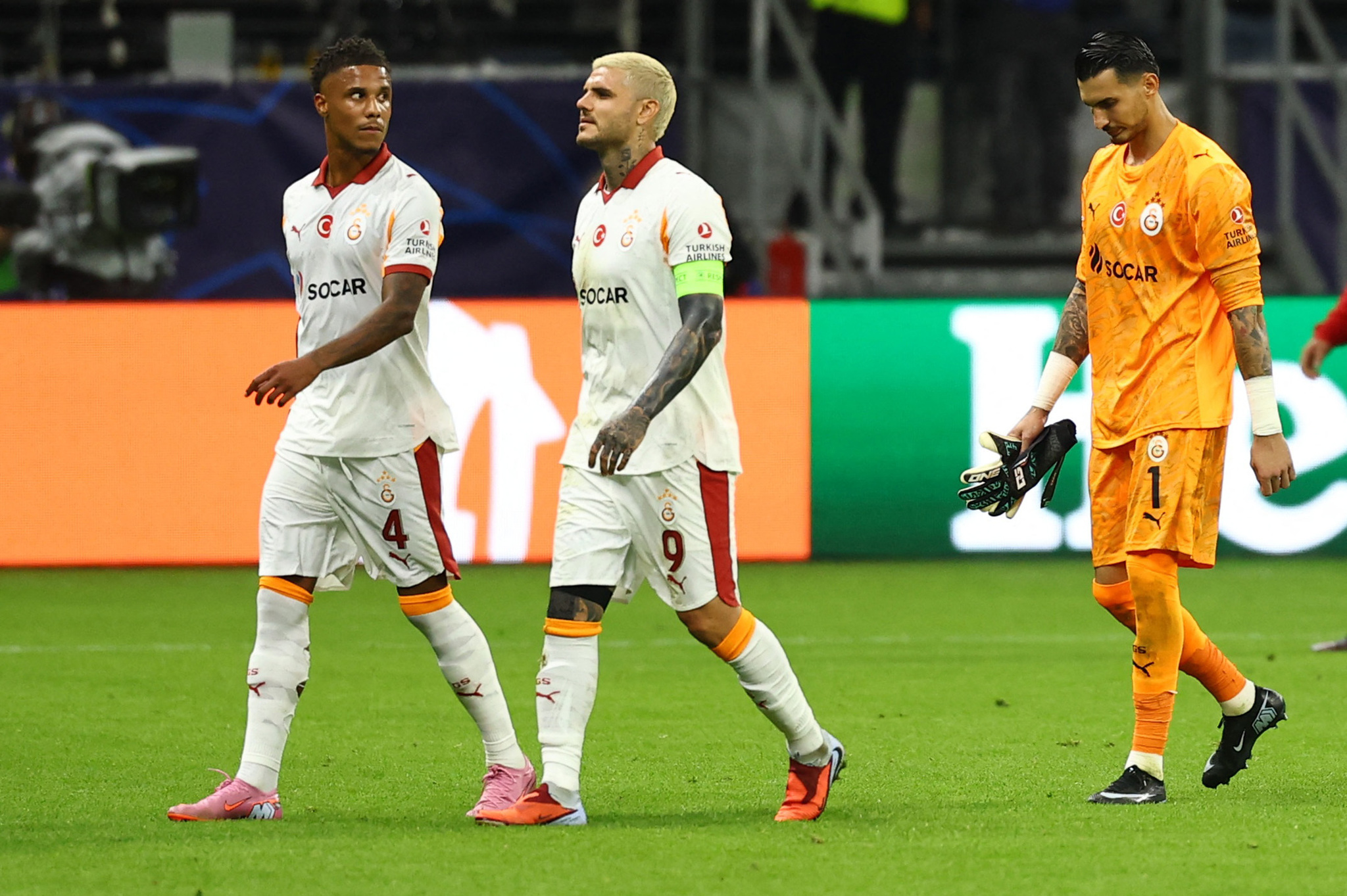 GALATASARAY HABERİ: Farklı yenilgi sonrası her şey değişti! Tam 4 futbolcu birden...
