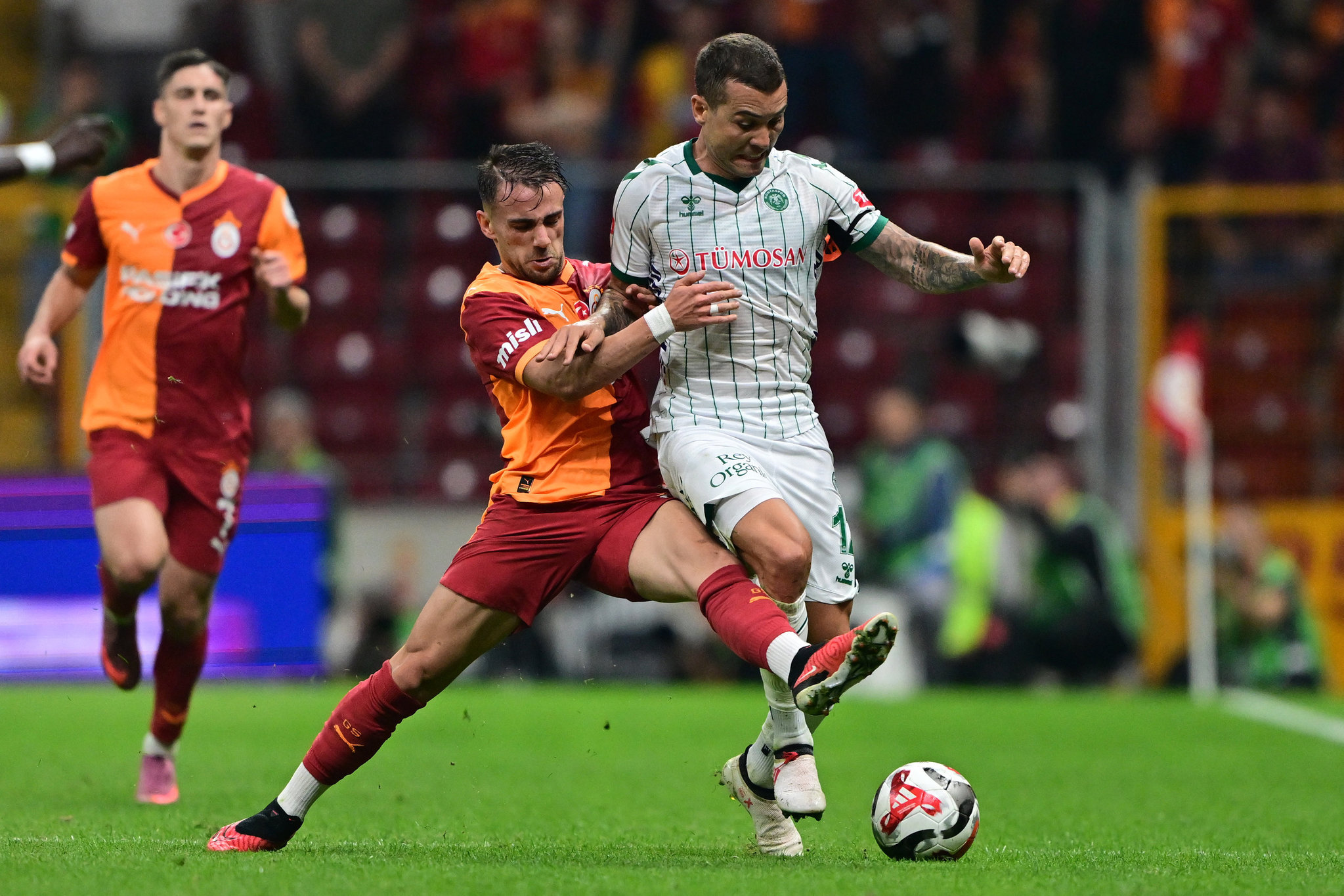 Süper Lig’de şampiyonluk oranları güncellendi! Beşiktaş, Fenerbahçe, Galatasaray ve Trabzonspor....