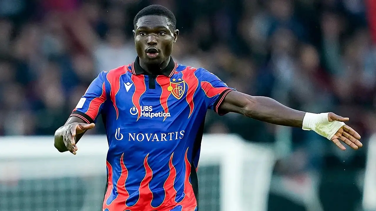 TRANSFER HABERİ: Galatasaray’dan genç stoper hamlesi!