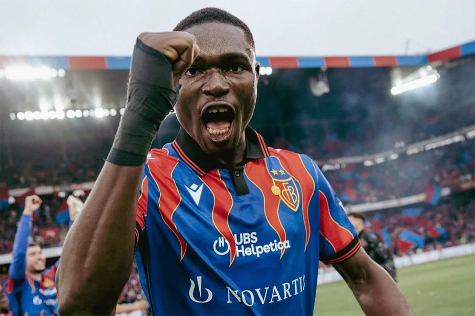 TRANSFER HABERİ: Galatasaray’dan genç stoper hamlesi!