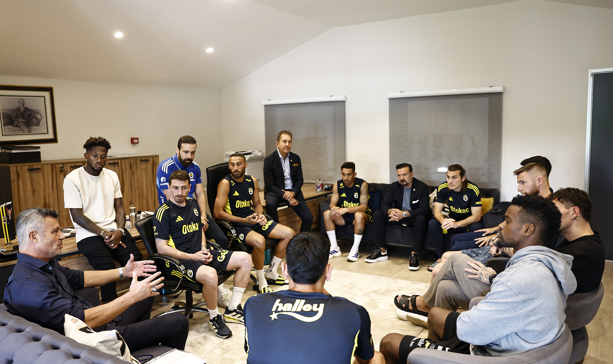 Fenerbahçe’de kritik toplantı! Sadettin Saran ve Tedesco...