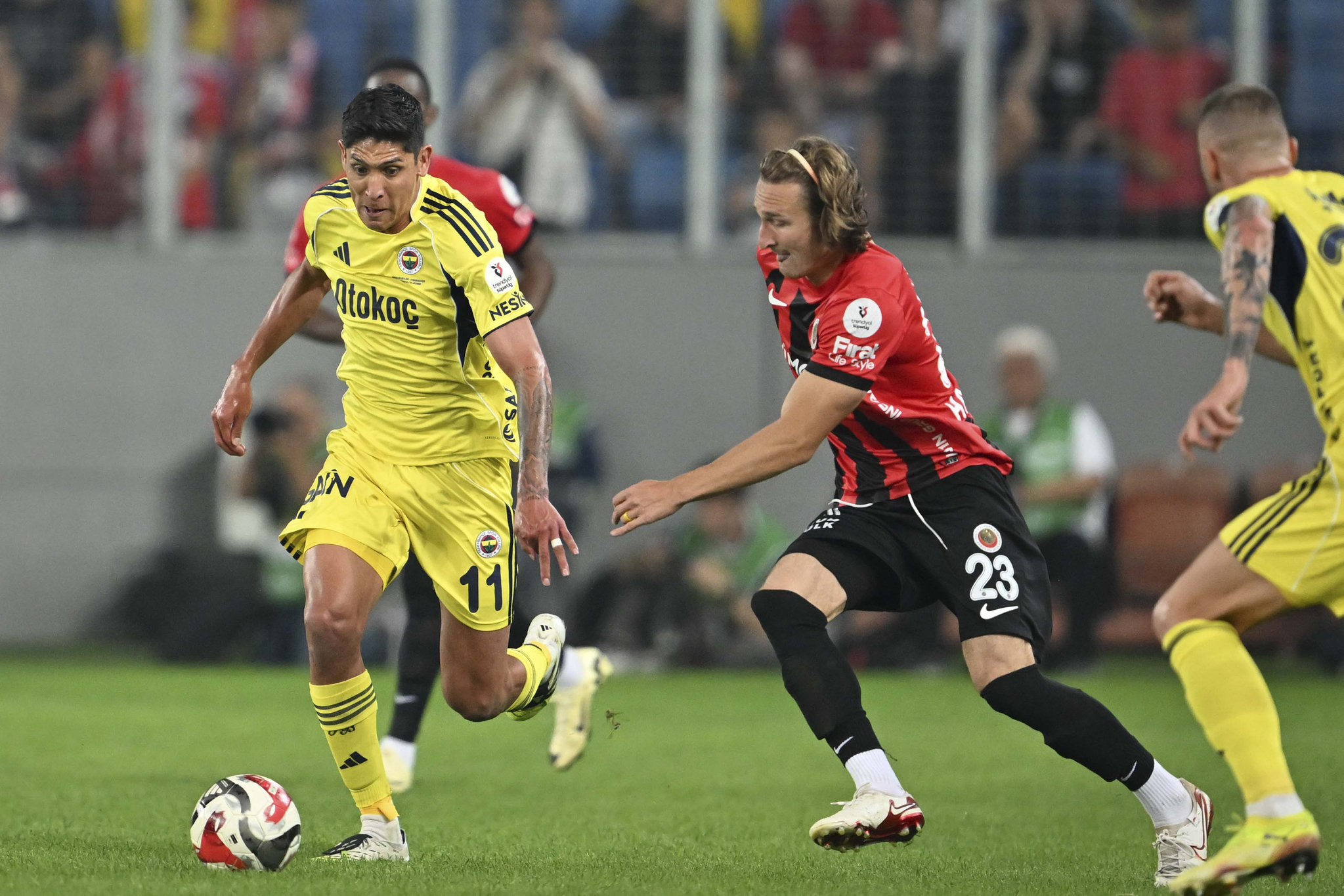 Edson Alvarez’in sakatlığında son durum! Antalyaspor maçında...