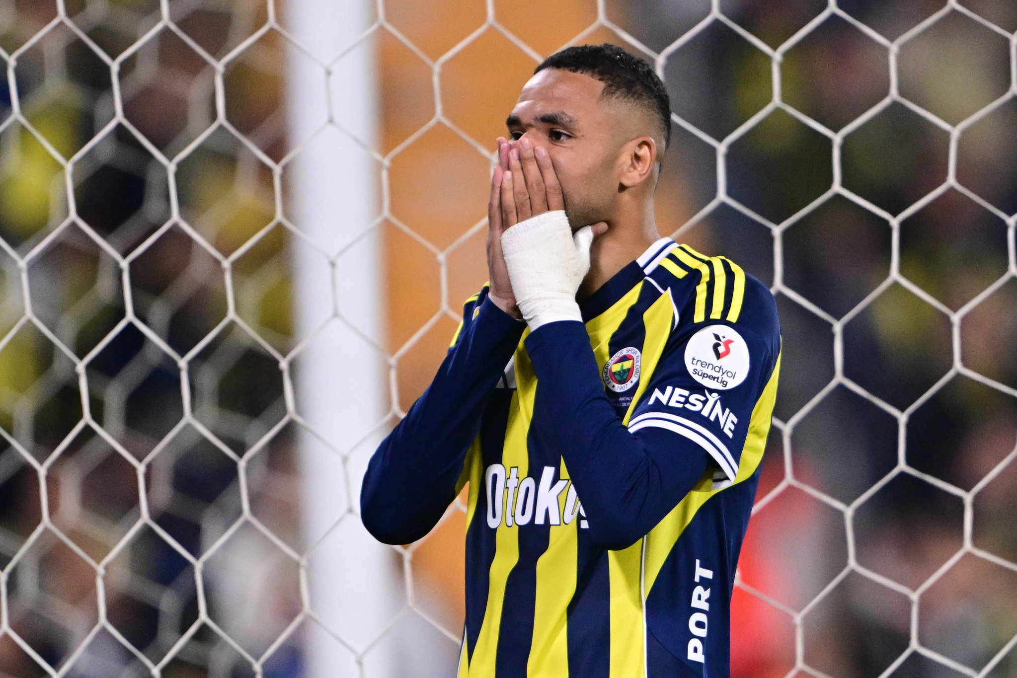 Fenerbahçe golcü arıyor! Sadettin Saran...