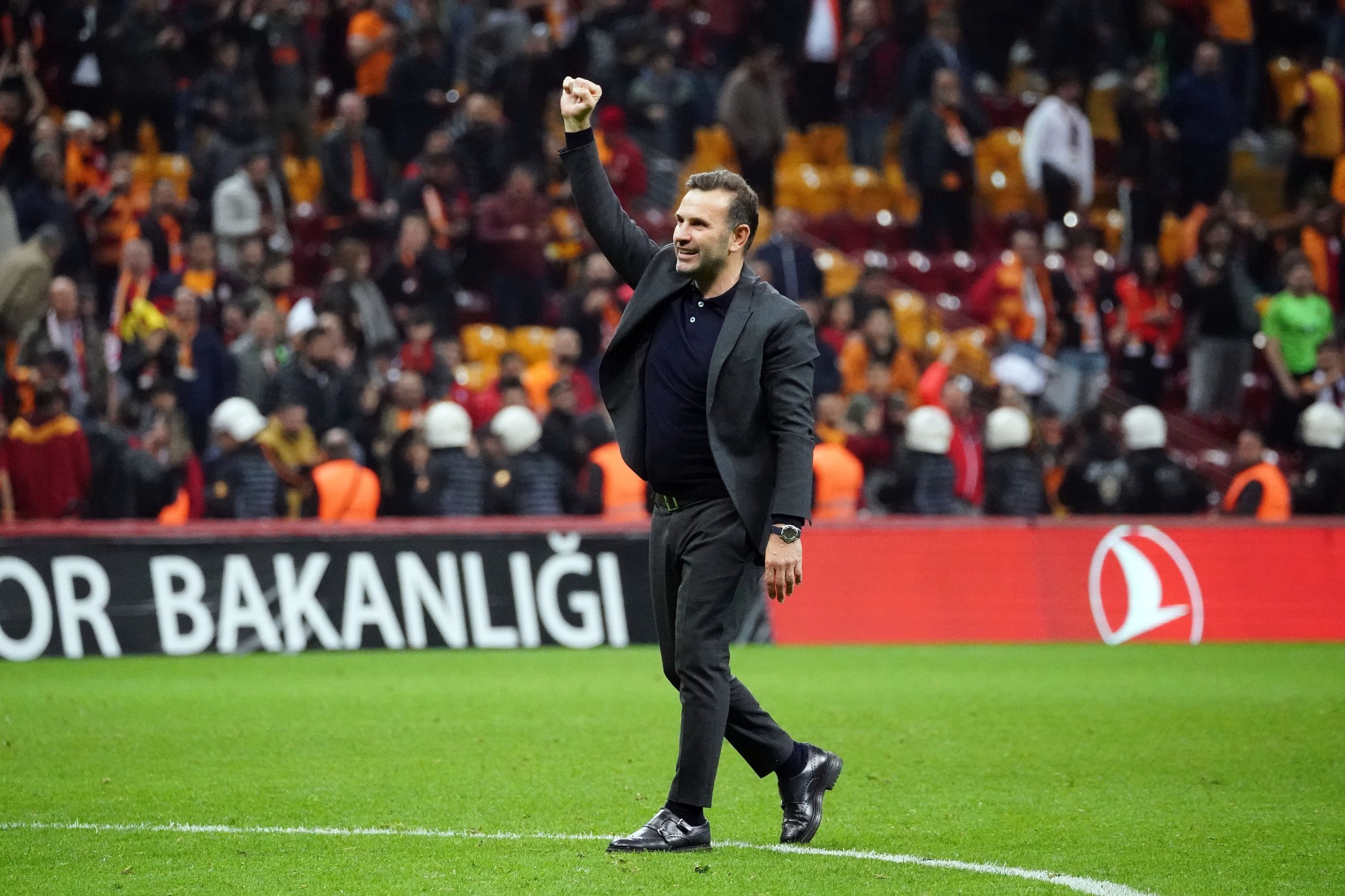 Galatasaray - Beşiktaş derbisinin oranları açıklandı! İşte favori takım