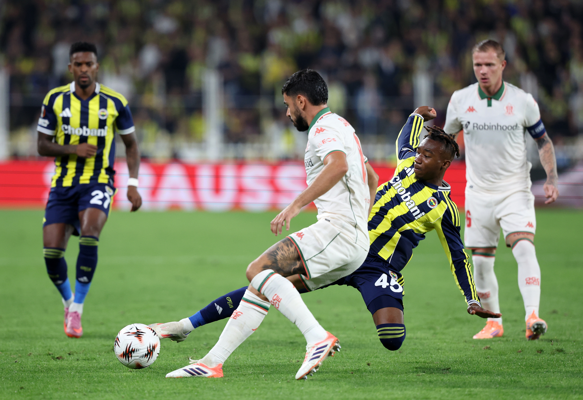 Fenerbahçe’de büyük hayal kırıklığı! İstatistiklerde dibi gördü