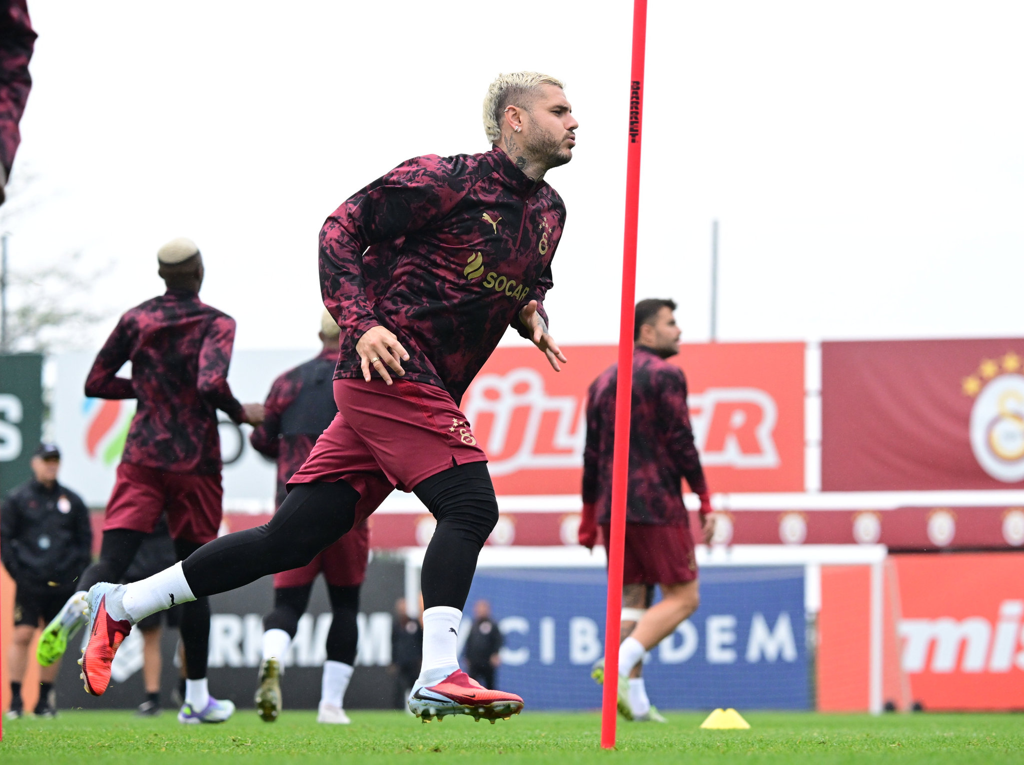 GALATASARAY HABERİ: Okan Buruk’tan acil toplantı kararı! Icardi...