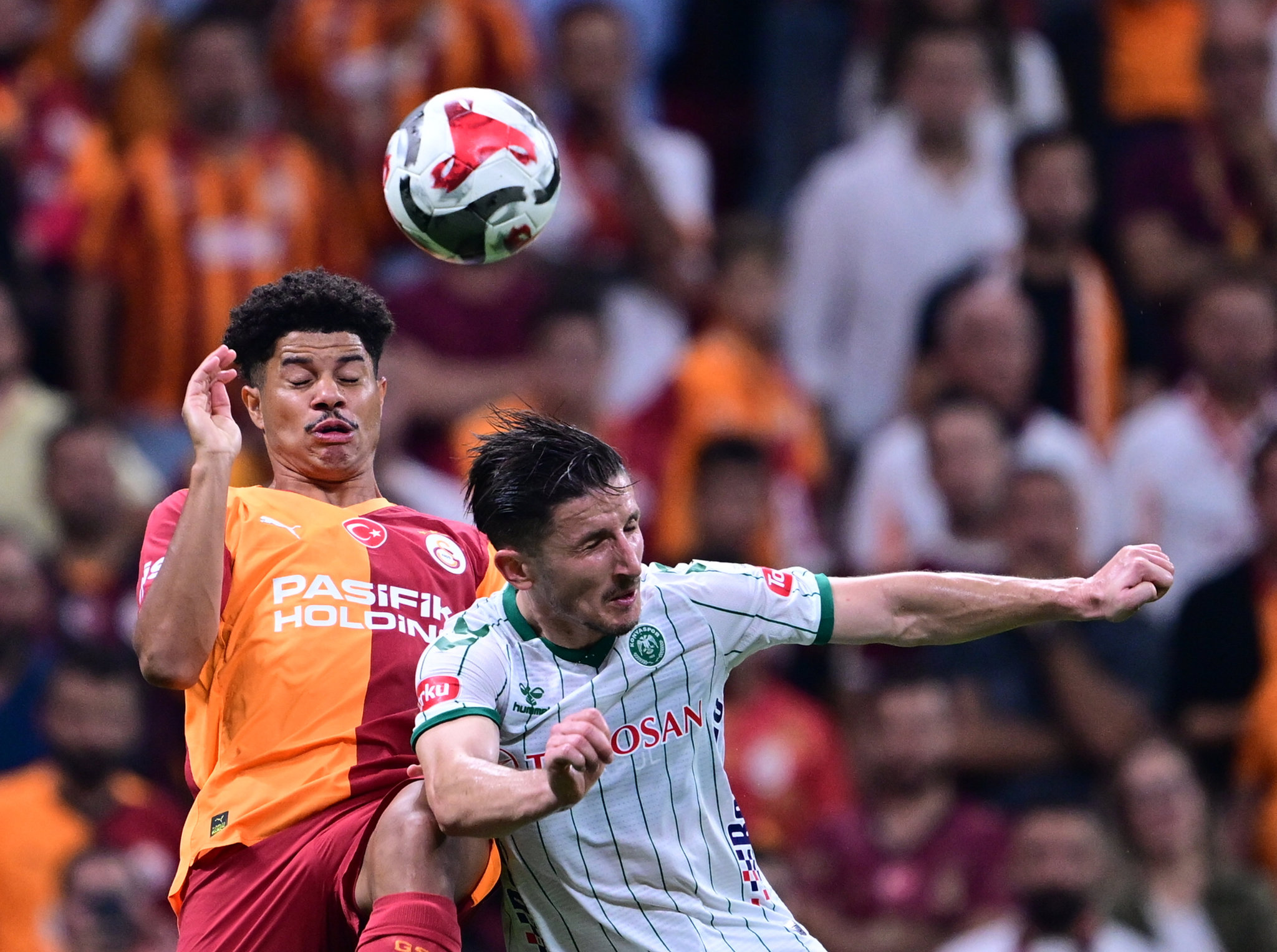 Galatasaray’da büyük hayal kırıklığı! Durumu ciddi şekilde tartışılıyor