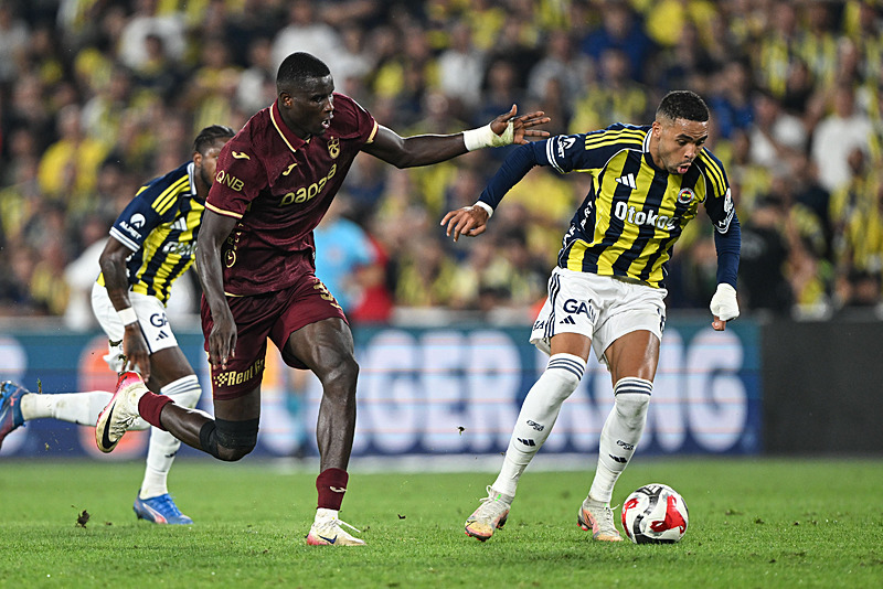 Fenerbahçe Yönetimi’nden flaş karar! Ayrılmak isteyen futbolculara...