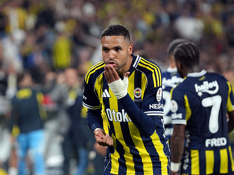 Fenerbahçe Yönetimi’nden flaş karar! Ayrılmak isteyen futbolculara...