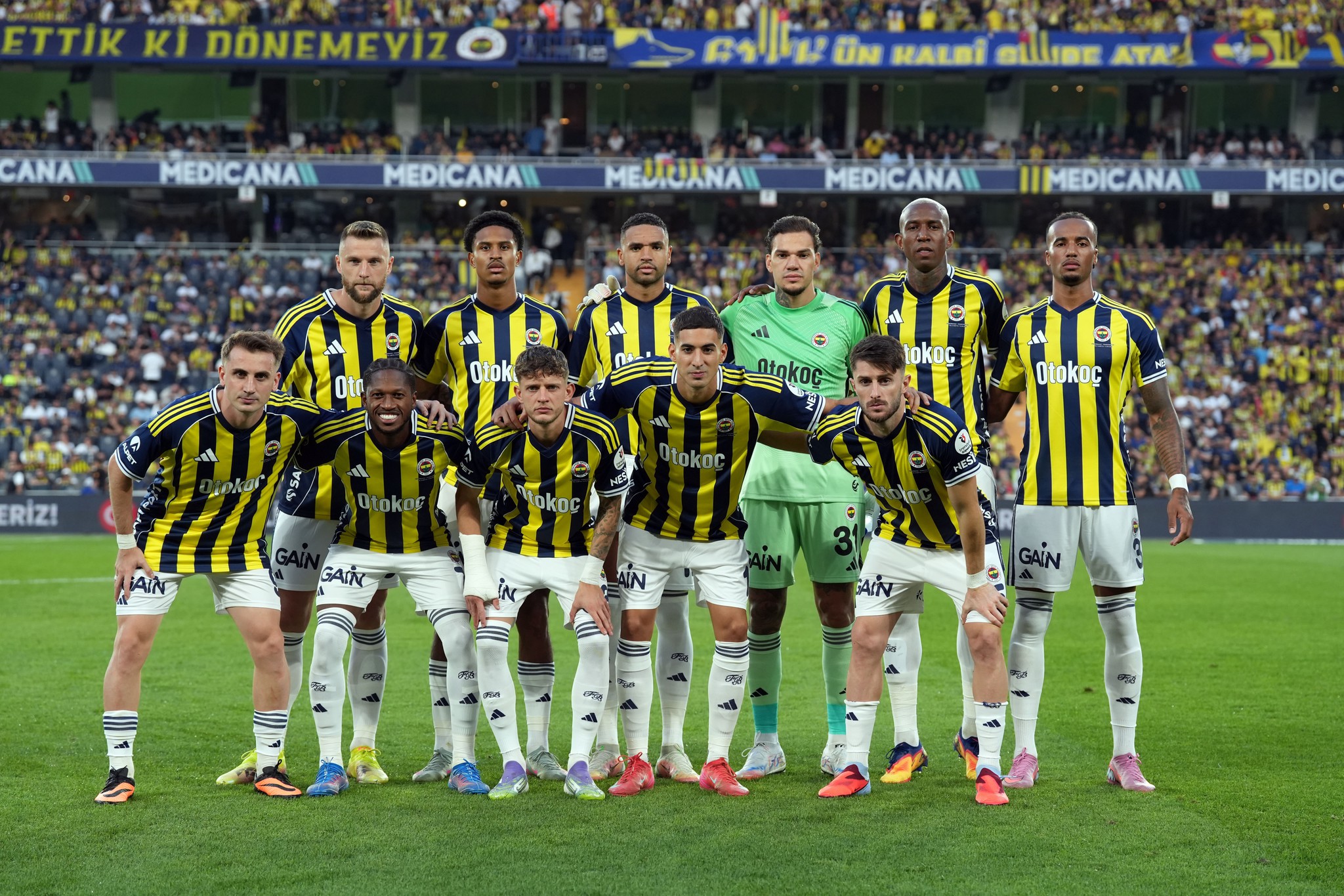 Fenerbahçe Yönetimi’nden flaş karar! Ayrılmak isteyen futbolculara...