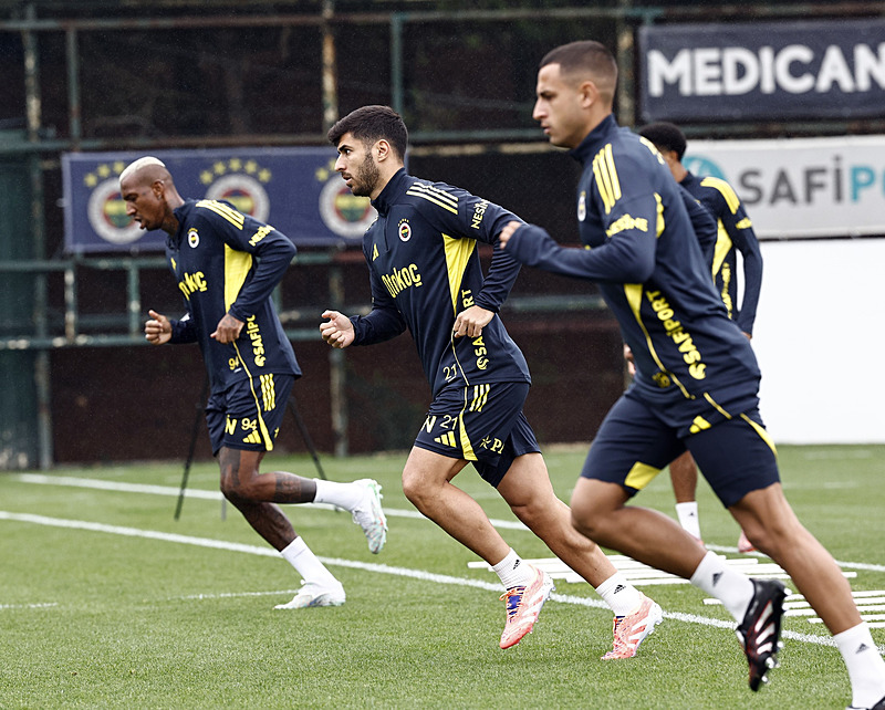 TRANSFER HABERİ: Fenerbahçe’den milli yıldıza kanca! Kerem Aktürkoğlu’nun ardından...