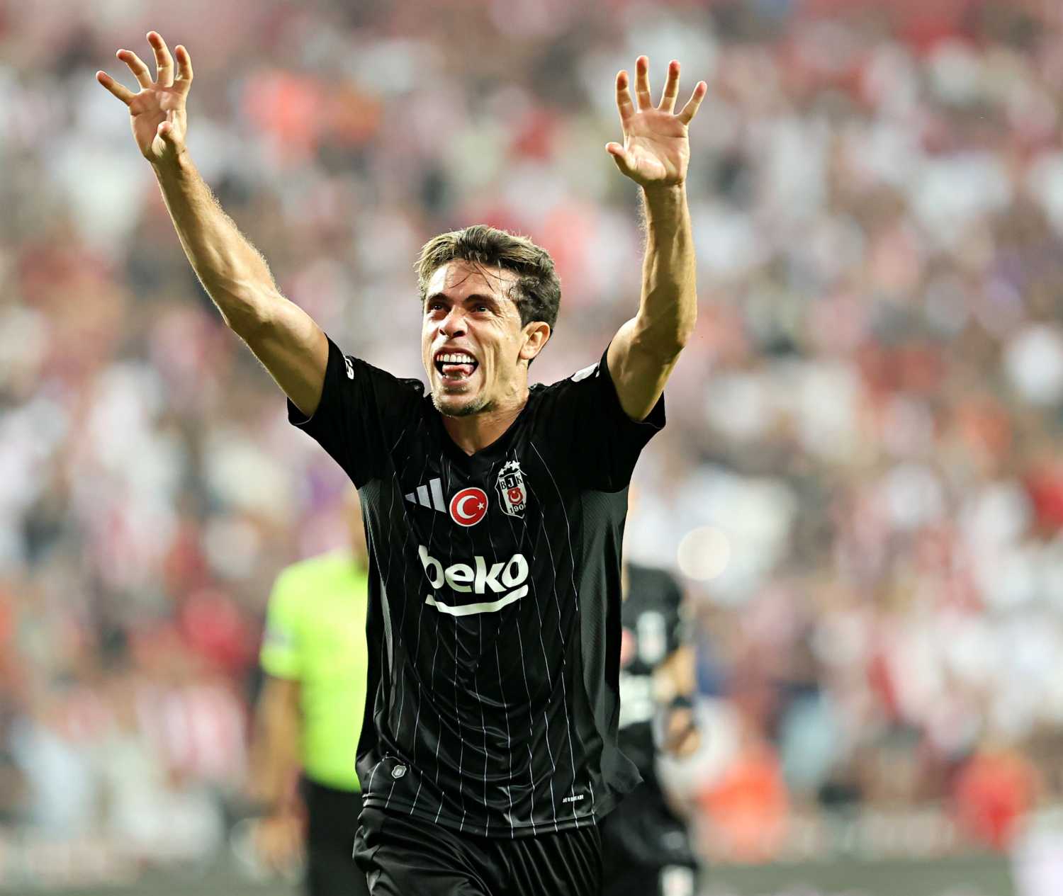 Fenerbahçe’den Beşiktaş’ın yıldızına kanca! Resmi temas kuruldu